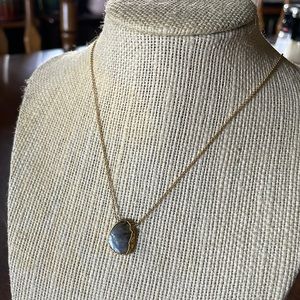Labradorite Necklace by Luna Norte